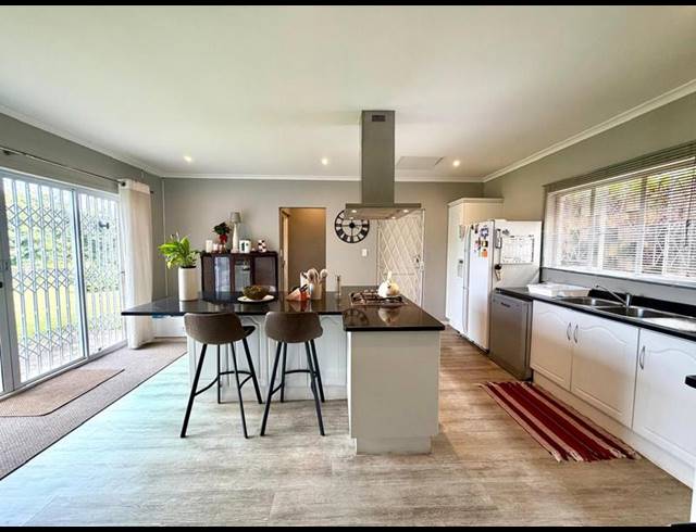 5 BEDROOM HOUSE FOR SALE IN WEMBLEY